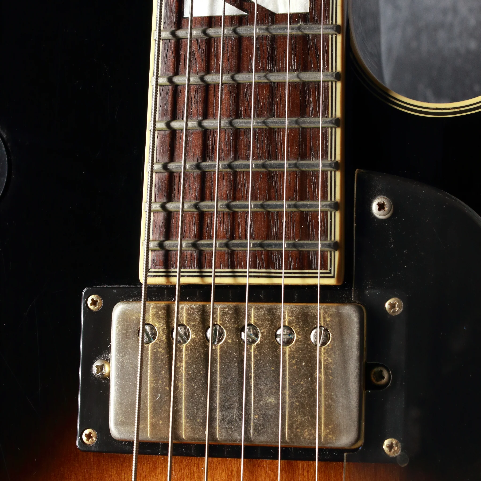 Thumbnail 11